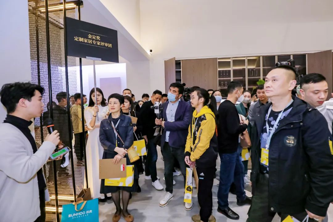 主办邀请您共聚！2025广州定制家居及定制门墙柜展—【定制+】大展